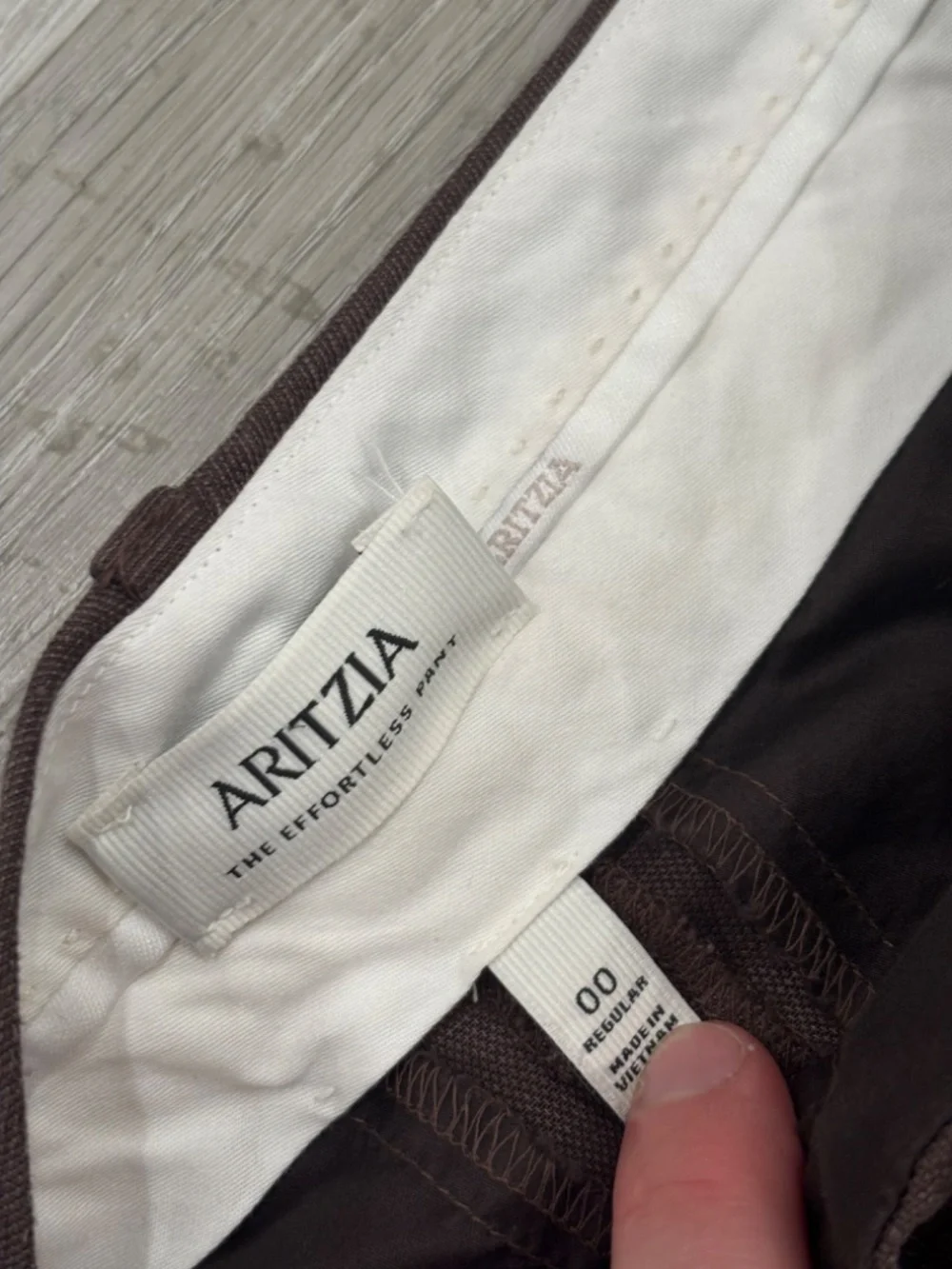Aritzia Effortless Pants Pleated Linen Wide Leg Rich Mocha Brown Size 00